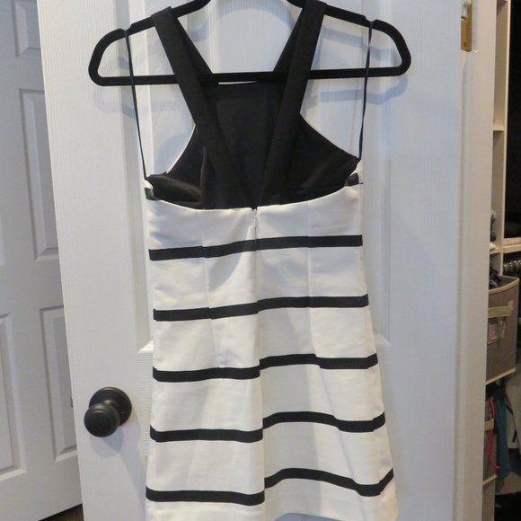 Zara Romper - Picture 2 of 4